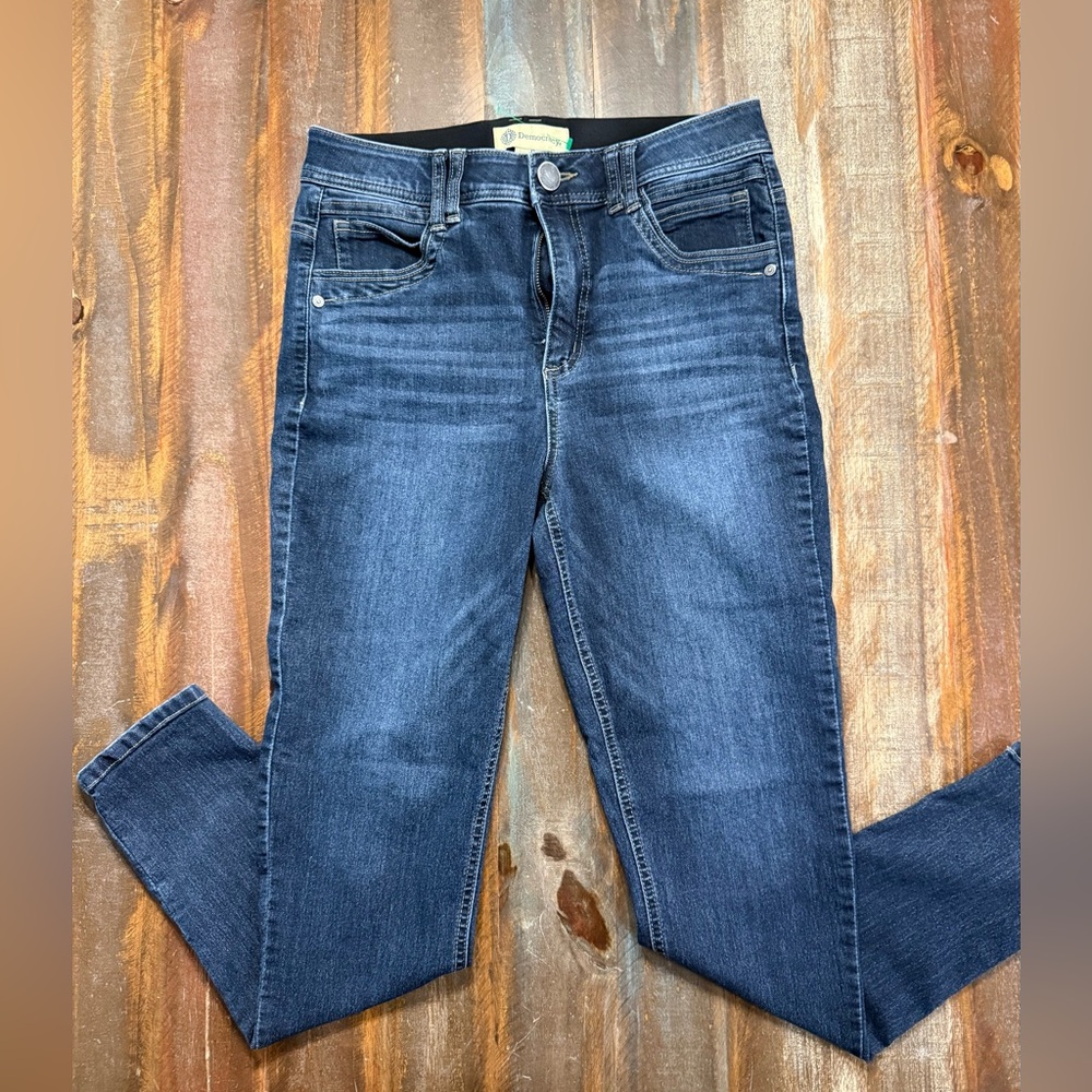 Democracy Ab Technology Women’s Size 8 Skinny Jeans Med Wash Stretch Denim EUC